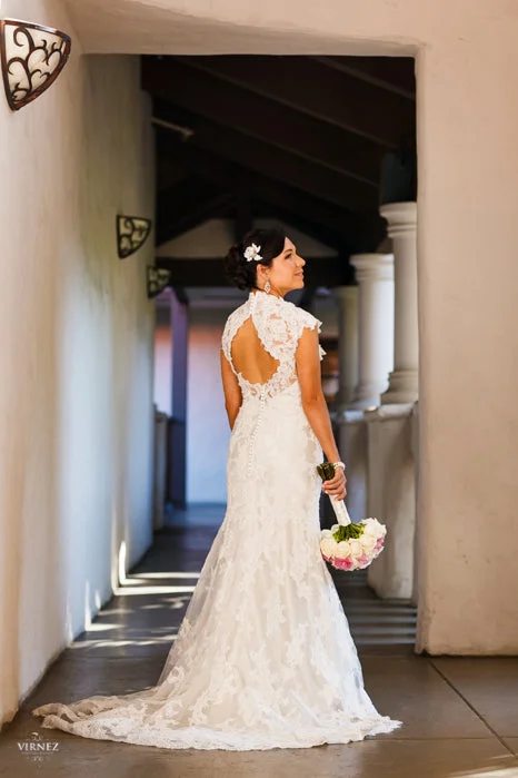 Your Favorite Sale is Back!Your Favorite Sale is Back!Allure Bridals 8764