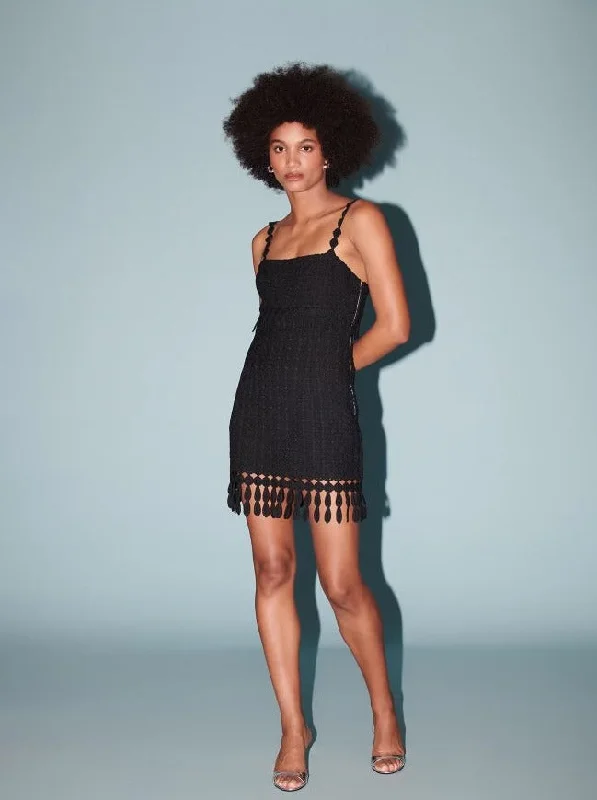 Huge Savings – Act Now!Huge Savings – Act Now!CAITRIONA FRINGE DRESS