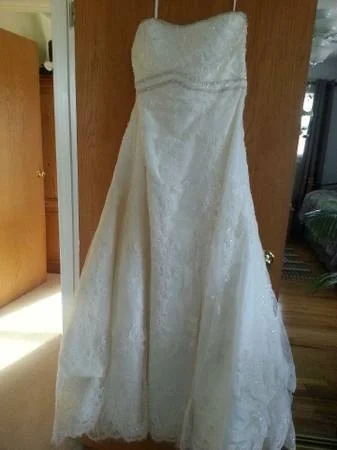 Exclusive Deals Just for You!Exclusive Deals Just for You!Casablanca Casablanca Ivory Strapless Size 22 Exclusive Deals Just for You!Exclusive Deals Just for You!Casablanca Casablanca Ivory Strapless Size 22