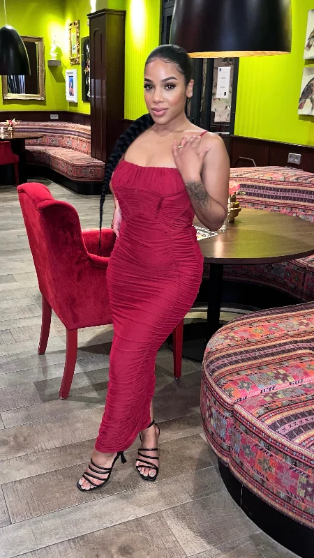 Snag the Best Prices Now!Snag the Best Prices Now!Ella Strappy Mesh Ruched Dress