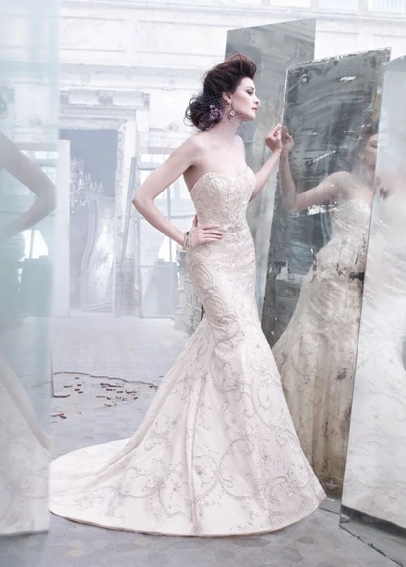 Don’t Wait – Deals Won’t Last!Lazaro LZ3262
