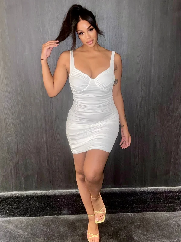Must-Have Deals Inside!Must-Have Deals Inside!Leilani Corset Ruched Slinky Dress