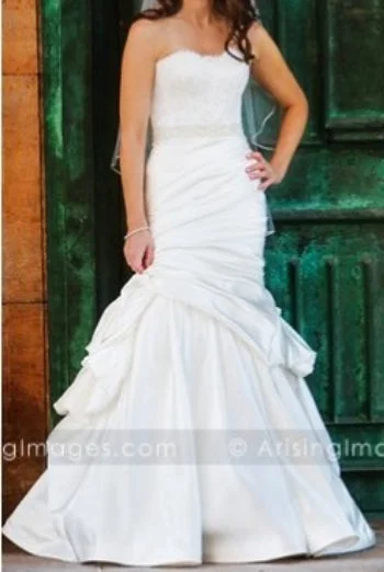 Your Favorite Items on Sale Now!Your Favorite Items on Sale Now!Monique Lhuillier Eternity Skirt+Augustine Corset Your Favorite Items on Sale Now!Your Favorite Items on Sale Now!Monique Lhuillier Eternity Skirt+Augustine Corset