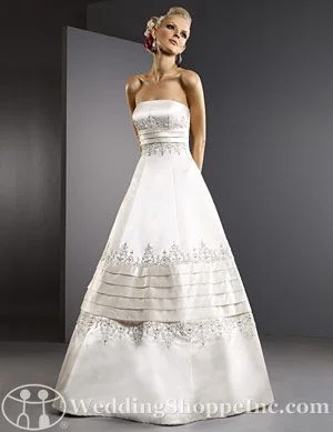 Huge Price Cuts Await!Huge Price Cuts Await!Other Saison Blanche Couture Bridal Gown 4123
