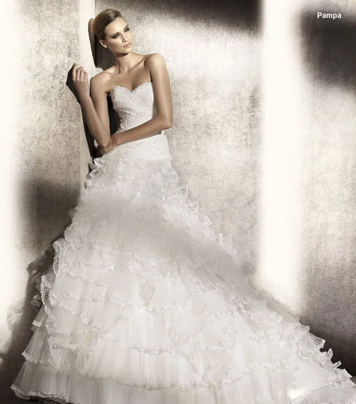 Your Chance to Save is Now!Your Chance to Save is Now!Pronovias Pampa
