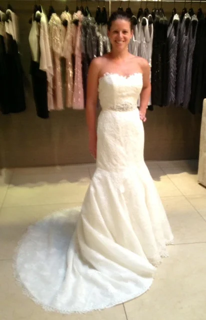 Shop Before It’s Gone!Shop Before It’s Gone!Pronovias Urdiel