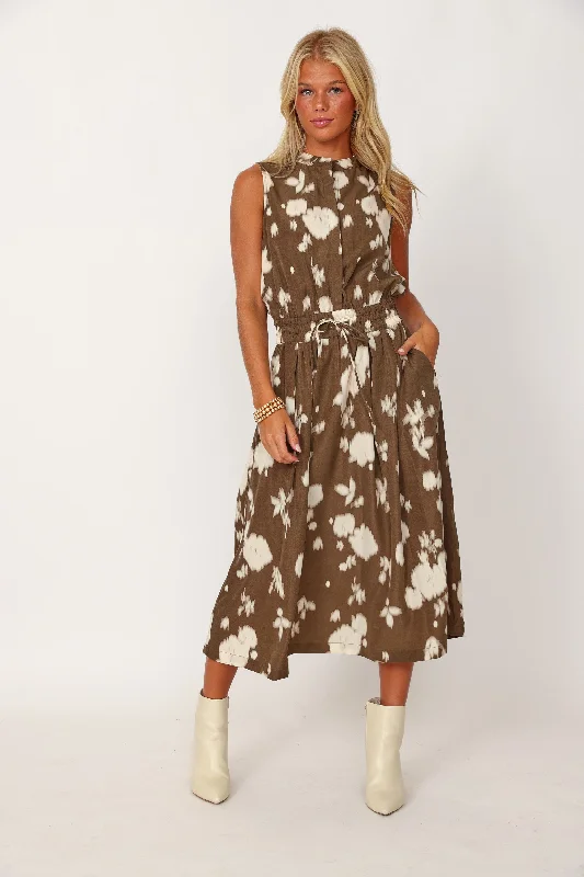 Your Best Deals Are Here!Your Best Deals Are Here!SALE - Rudy Printed TIe Waist Dress Your Best Deals Are Here!Your Best Deals Are Here!SALE - Rudy Printed TIe Waist Dress