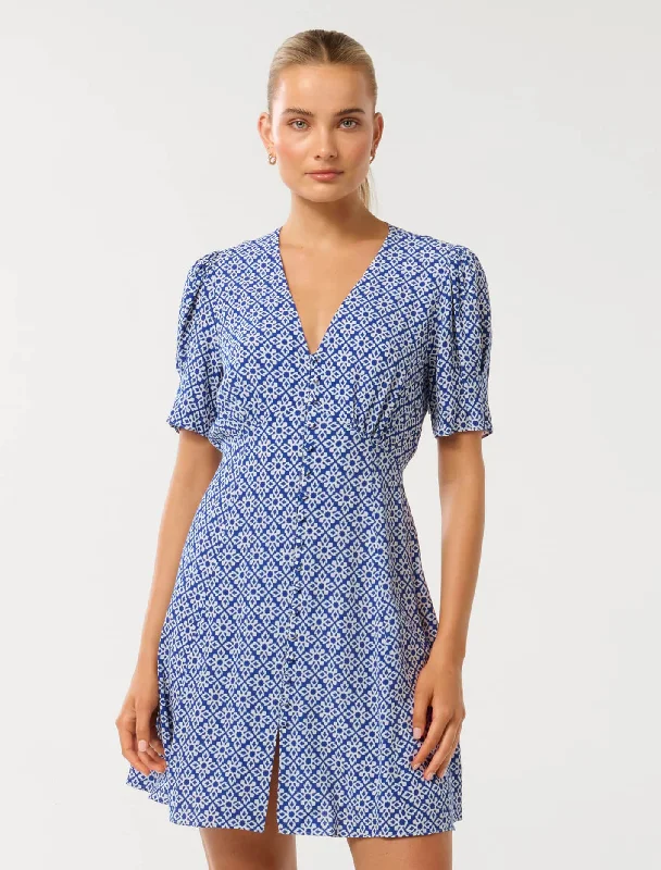 Biggest Sale of the Season!Biggest Sale of the Season!Saffron Printed Mini Sun Dress Biggest Sale of the Season!Biggest Sale of the Season!Saffron Printed Mini Sun Dress