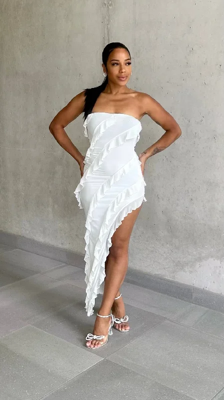 Exclusive Savings This Week!Exclusive Savings This Week!Strapless Side Split Ruffle Dress Exclusive Savings This Week!Exclusive Savings This Week!Strapless Side Split Ruffle Dress