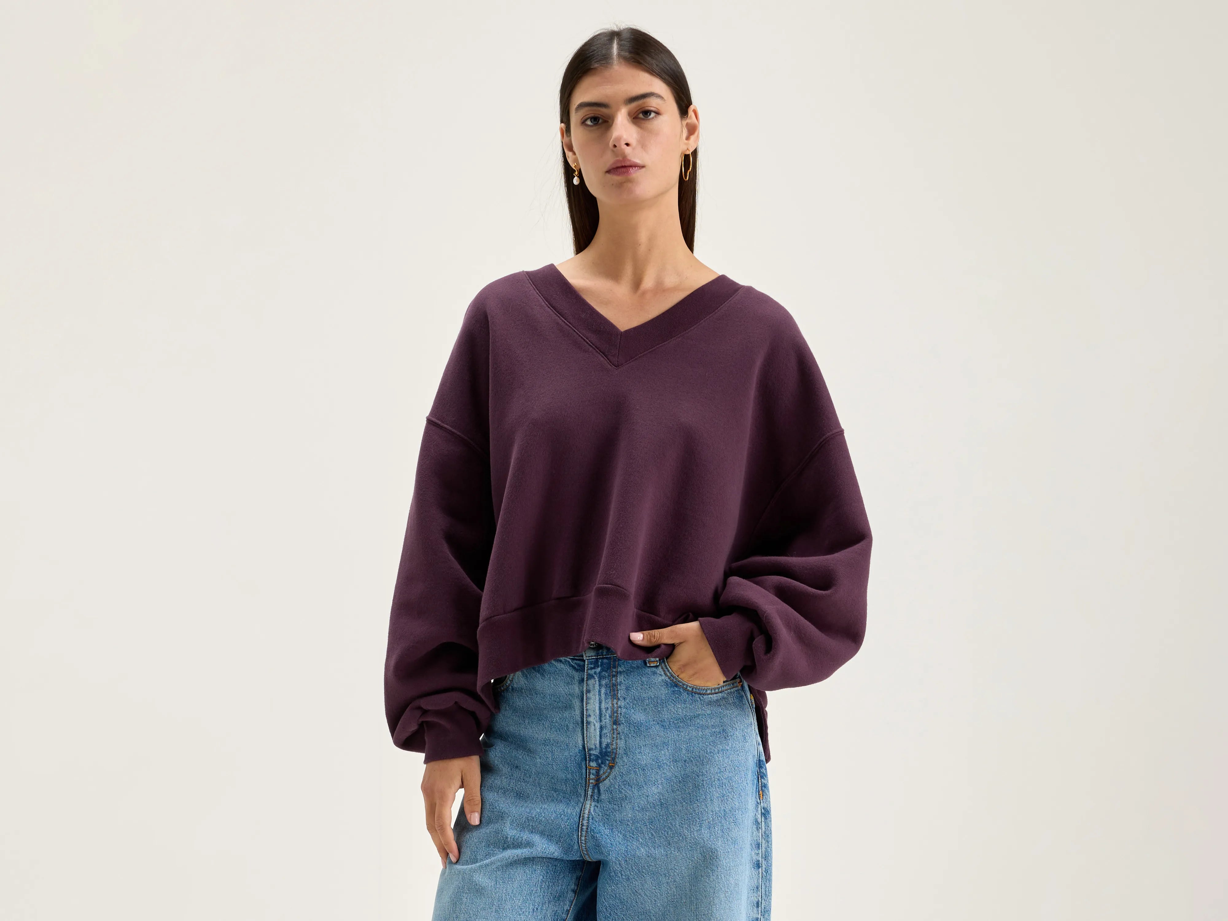 Instant Savings Await!Varola v-neck sweatshirt (242 / W / WINE)