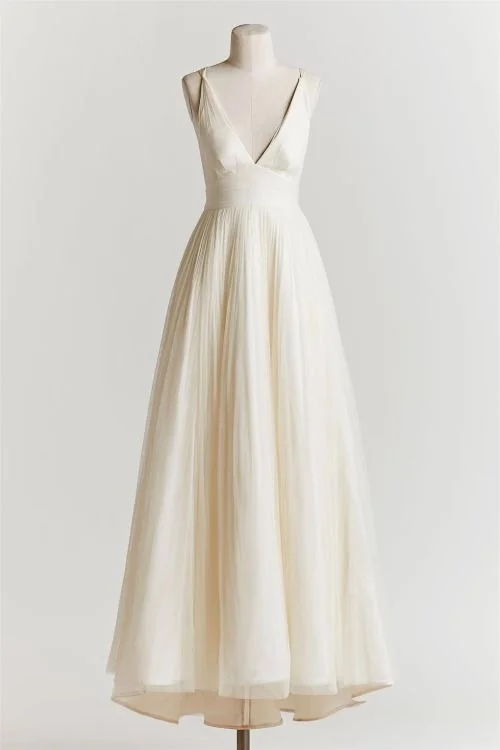 Your Wallet Will Thank You!Your Wallet Will Thank You!Deep V Neck Prom Dress,White Prom Dress,Fashion Prom Dress,Sexy Party Dress,Custom Made Evening Dress cg21875 Your Wallet Will Thank You!Your Wallet Will Thank You!Deep V Neck Prom Dress,White Prom Dress,Fashion Prom Dress,Sexy Party Dress,Custom Made Evening Dress cg21875
