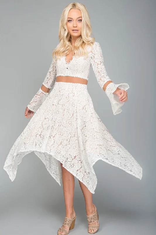 Time to Snag a Bargain!Time to Snag a Bargain!Aria Bell Sleeve Dress White