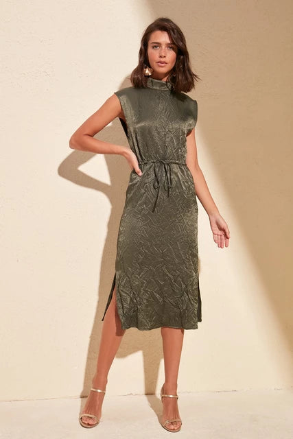 Grab Yours Before It’s Too Late!Grab Yours Before It’s Too Late!Greta Crinkled Dress Green Grab Yours Before It’s Too Late!Grab Yours Before It’s Too Late!Greta Crinkled Dress Green
