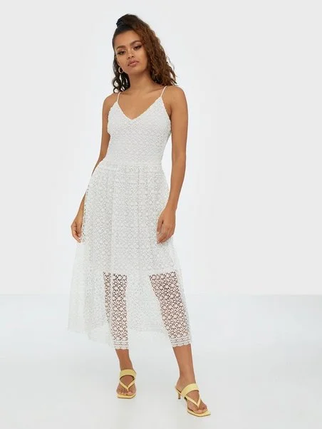 Exclusive Offers You’ll Love!Exclusive Offers You’ll Love!Madeleine Calf Lace Dress