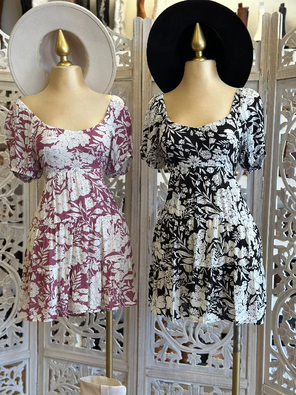Upgrade for Less!Upgrade for Less!Scoop Neck Floral Flowy Dress- Stretchy
