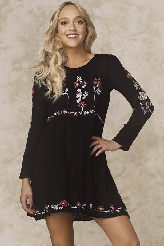Buy More, Pay Less!Buy More, Pay Less!Selena Embroidered Floral Dress Black