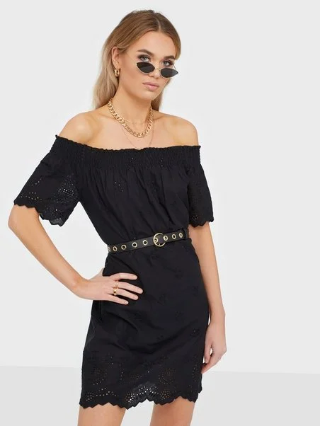 Limited Edition, Limited Price!Limited Edition, Limited Price!Shery Embroidered Off Shoulder Dress Black Limited Edition, Limited Price!Limited Edition, Limited Price!Shery Embroidered Off Shoulder Dress Black