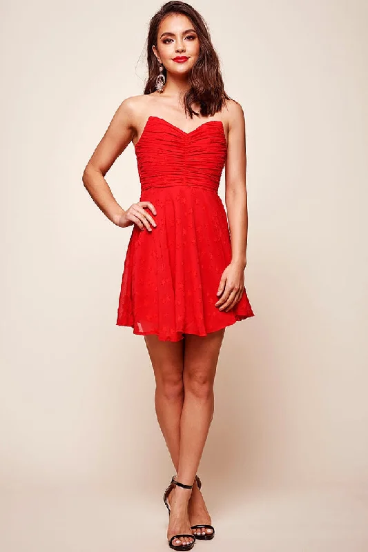 Hurry, Sale Ends Soon!Hurry, Sale Ends Soon!Tinseltown Ruched Party Dress Red