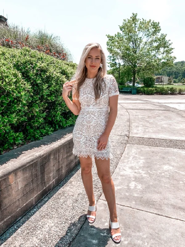 Snag the Best Prices Now!Snag the Best Prices Now!Wedding Bells Lace Dress