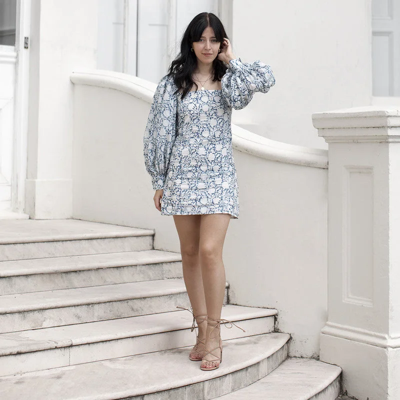 Huge Savings – Act Now!Huge Savings – Act Now!Organic Cotton Bodycon Dress | Hand Block Print | Natural Dyed | Indigo & White Huge Savings – Act Now!Huge Savings – Act Now!Organic Cotton Bodycon Dress | Hand Block Print | Natural Dyed | Indigo & White