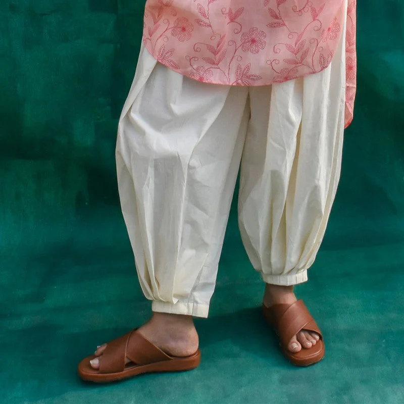 Flash Sale – Act Fast!Flash Sale – Act Fast!Cotton Pleated Puff Pants for Women | Off-White
