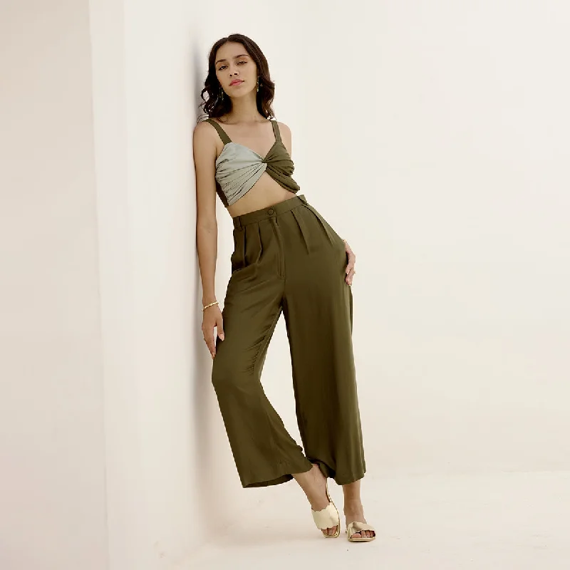 The Best Deals Won’t Wait!The Best Deals Won’t Wait!Tencel Dobby Pleated Pants for Women | Flared Bottom | Olive Green The Best Deals Won’t Wait!The Best Deals Won’t Wait!Tencel Dobby Pleated Pants for Women | Flared Bottom | Olive Green