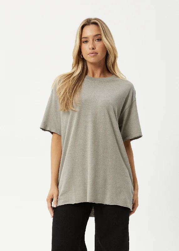 Limited Deals, Unlimited Savings!Limited Deals, Unlimited Savings!AFENDS Womens Slay - Oversized Tee - Olive Limited Deals, Unlimited Savings!Limited Deals, Unlimited Savings!AFENDS Womens Slay - Oversized Tee - Olive