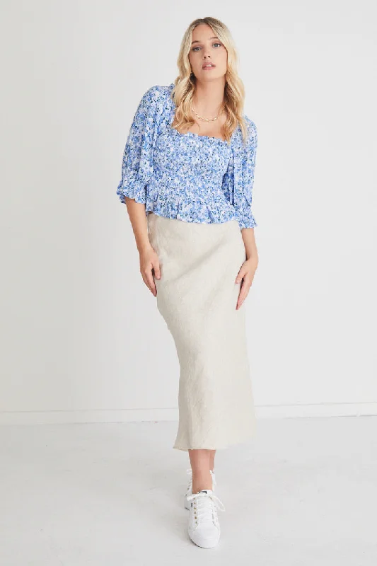 Special Discounts Inside!Bubbly Blue Floral Shirred Bodice Ss Top