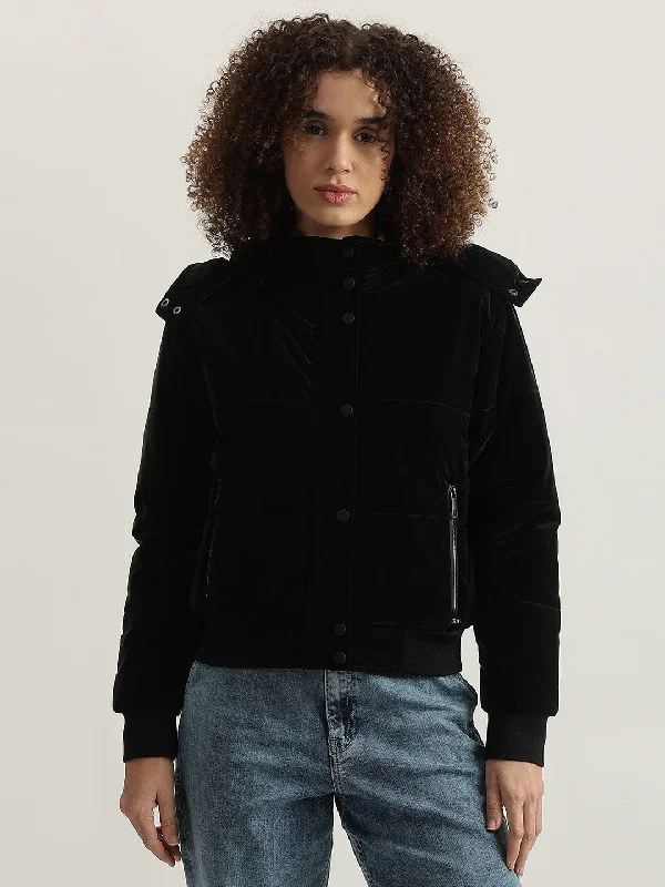 Every Deal is a Steal!Every Deal is a Steal!Elle Women Black Solid Detachable Hooded` Full Sleeves Bomber Jacket